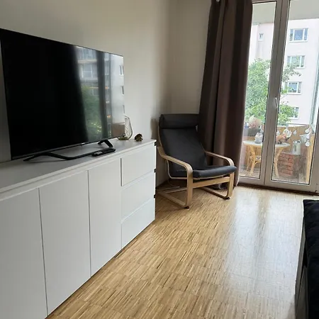 Wilhelmine18 - Naehe Stadion, Tram 1 Min Weg * Leipzig